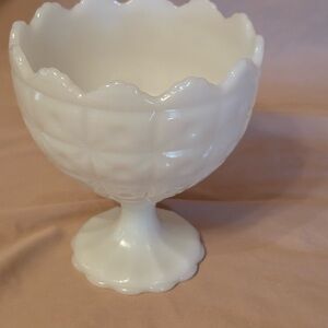 Vintage milk glass pedestal compote/planter made by Napko in Cleveland, Ohio
